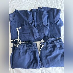 Men’s Figs Scrubs Navy